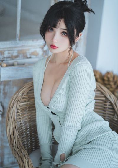 漂亮的姨母_BD国语全集免费观看